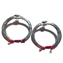 Load image into Gallery viewer, CYCLIC earrings