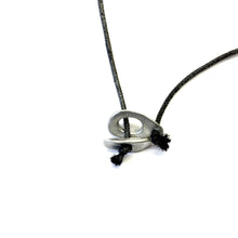 Load image into Gallery viewer, FOSSIL FLOWER pendant