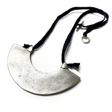 Load image into Gallery viewer, ARC necklace