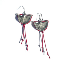 Load image into Gallery viewer, FLAMINGO earrings
