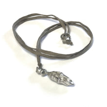 Load image into Gallery viewer, VANILLOS pendant