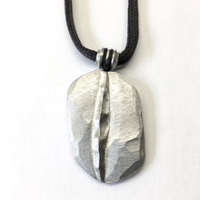 Load image into Gallery viewer, MERGE necklace