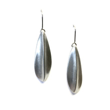 Load image into Gallery viewer, BLADE earrings