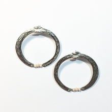 Load image into Gallery viewer, CYCLIC earrings