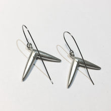 Load image into Gallery viewer, ACACIA earrings