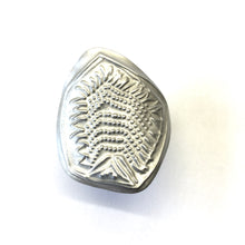 Load image into Gallery viewer, TRILOBITE ring