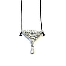 Load image into Gallery viewer, PALEOS necklace